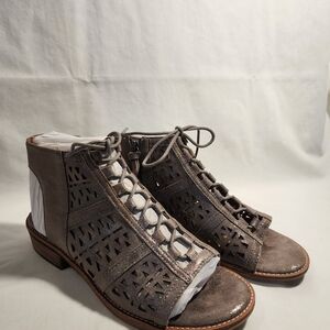 Sofft Gray Lace-Up Cutout Boots